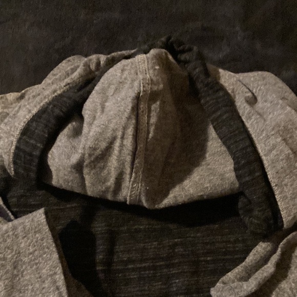 Free Planet hoodie long sleeve shirt. Boys medium. - Picture 4 of 4